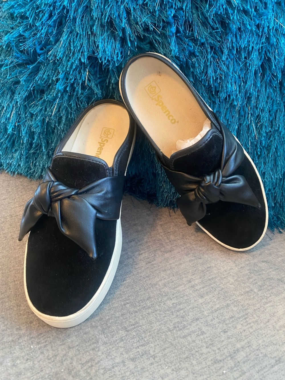 Spenco Black Slip-On Knot Mule - Orthotic grade